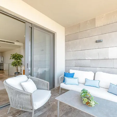 Luxury 5-star Seafront شقة