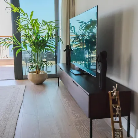 Luxury 5-star Seafront Daire
